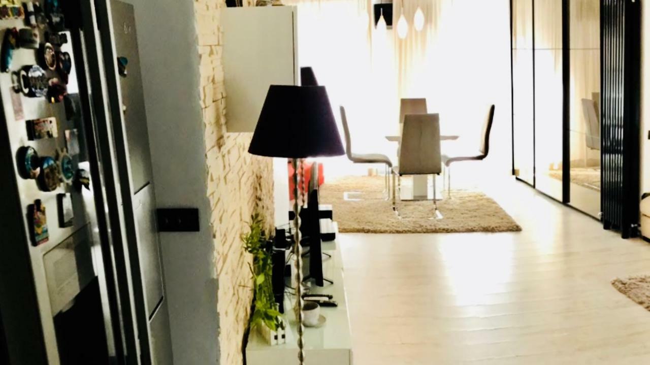 Eric Apartment 100 Бухарест Экстерьер фото